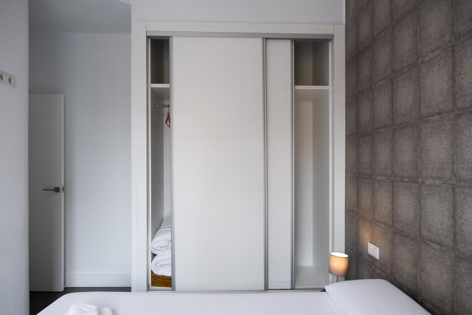 Mercado Central Suites Valencia Bagian luar foto